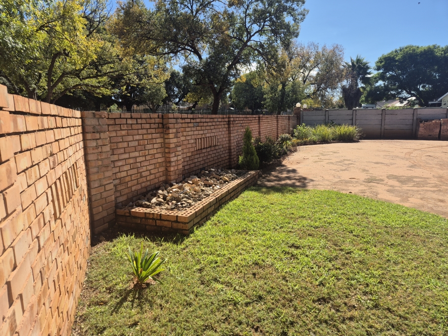 3 Bedroom Property for Sale in Stilfontein North West